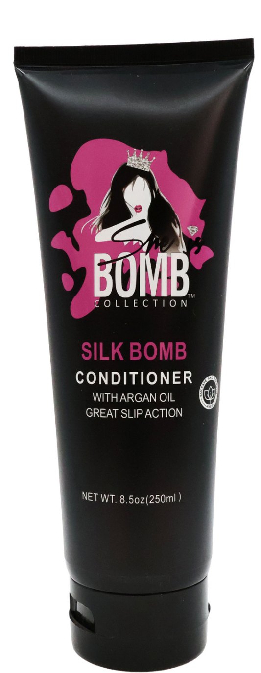 She Is Bomb Silk Bomb Hair Conditioner